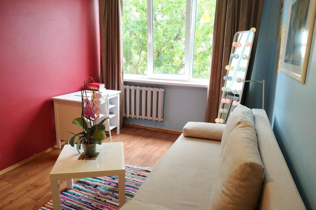 Slucko Central Studio Apartment Near River Vilnius Ngoại thất bức ảnh